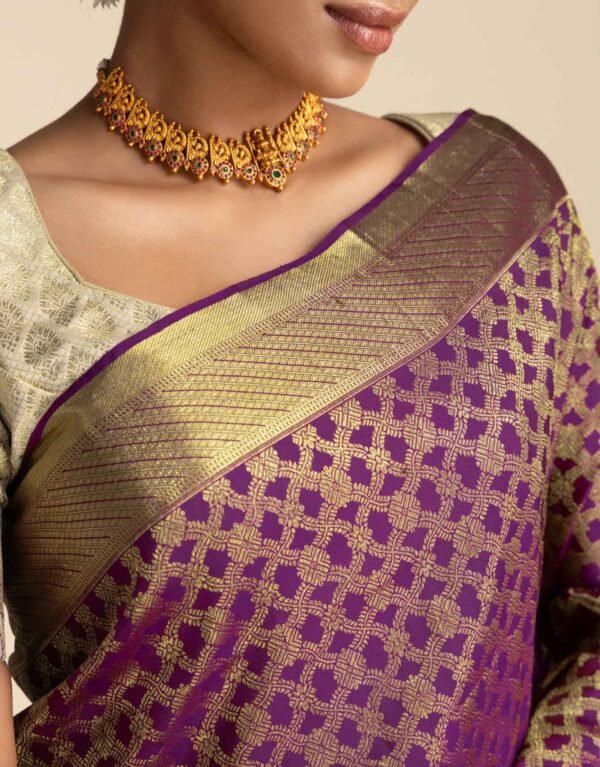 Rohini-Red Kanchipuram Silk Saree