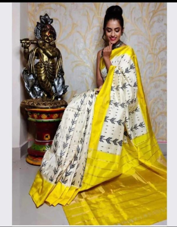 Pochampally ikkat silk saree /Sarees/ Ikkat sarees/ Ikat sarees/ silk sarees/Handwoven saree