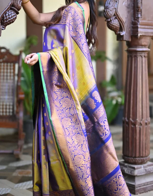 Gadwal Dual Tone Gold Blue Saree